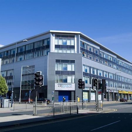 1-Bed Apartment,Leeds, Citi Space Лидс Экстерьер фото